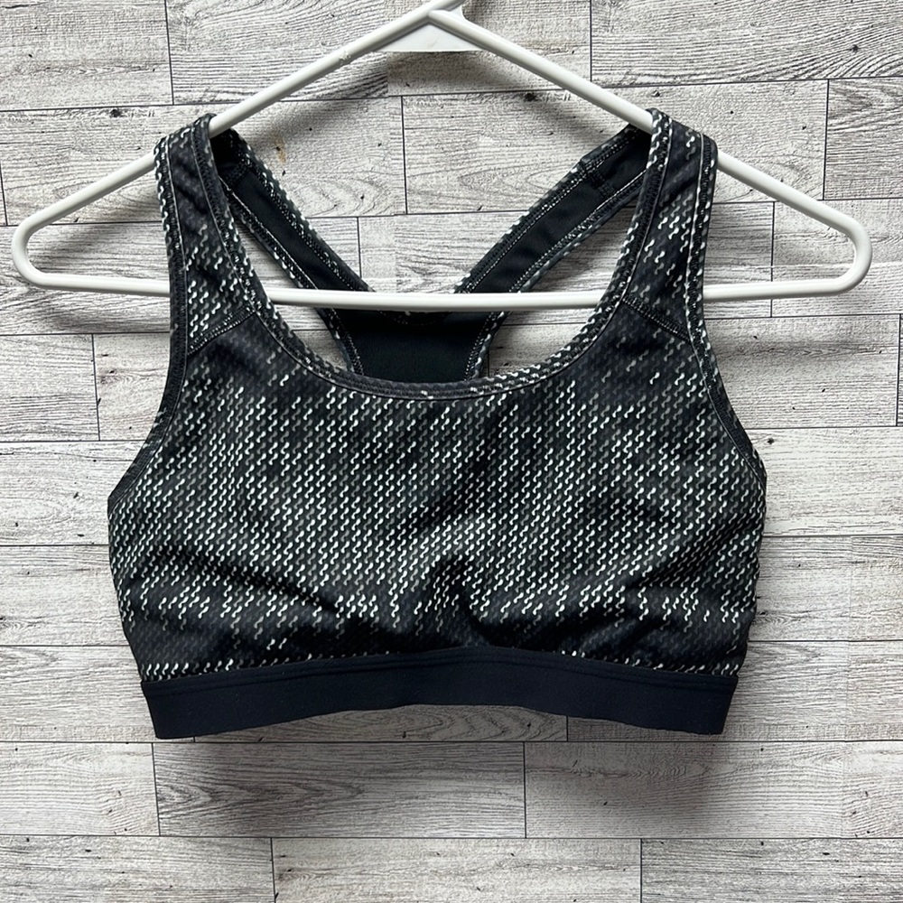 Nike‎ sports bra